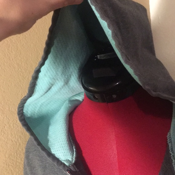 NWOT LOFT Hoodie - Picture 5 of 6